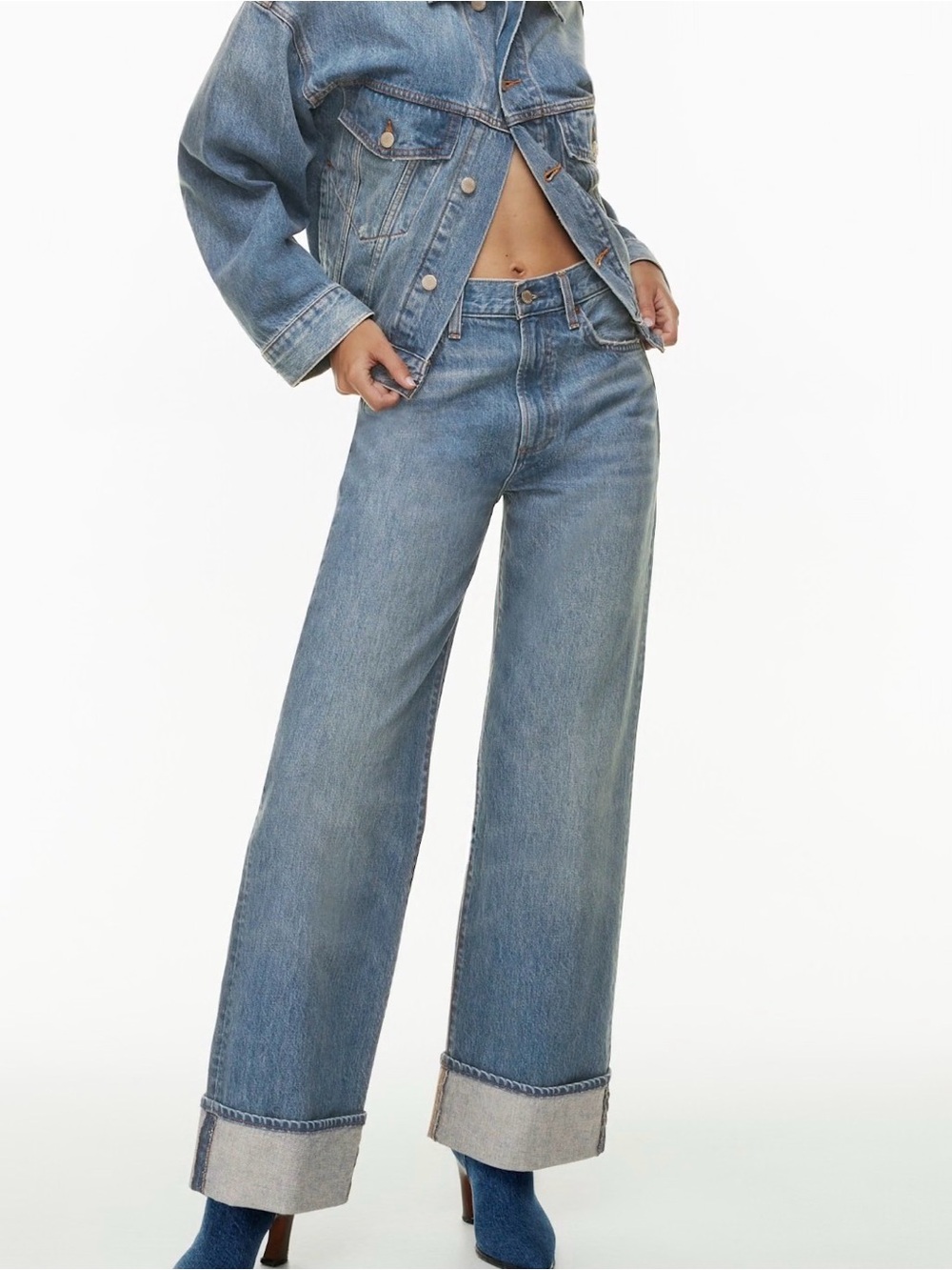 Aritzia Denim Forum 90s High Rise Loose Cuff - Dark Wash